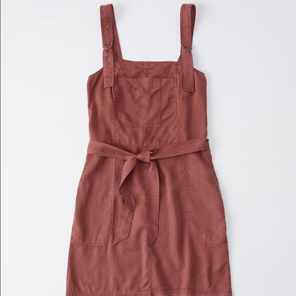 A&F Tie-Waist Pinafore Dress - Picture 2 of 2